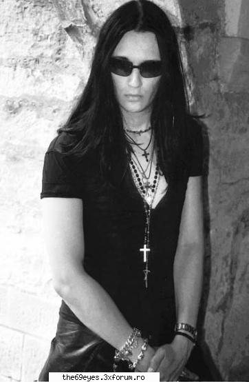 photos with Jyrki - gothic girl - Jyrki